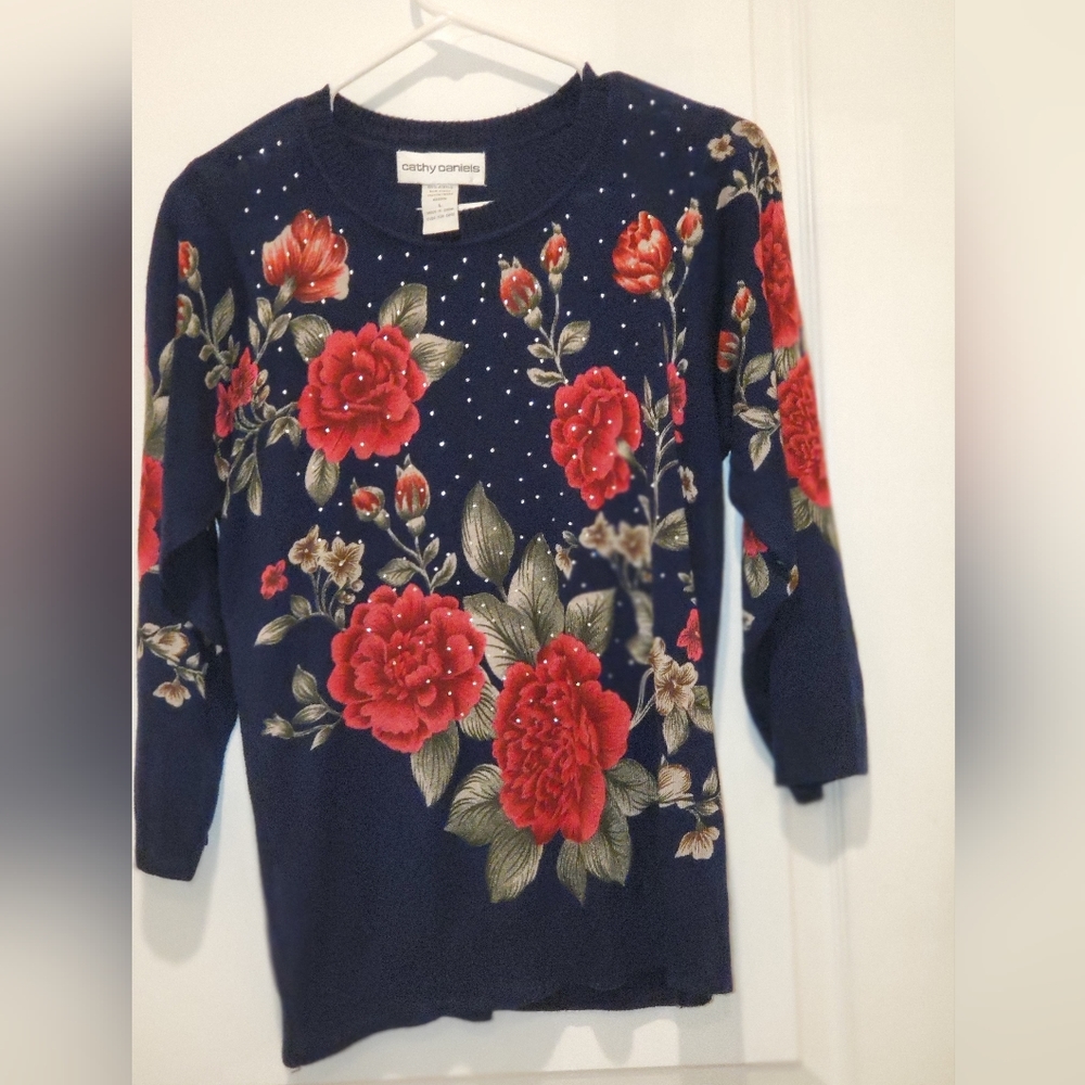 Blue sweater with flowers